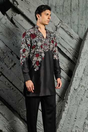 Buy Sarab Khanijou Black Chanderi Silk Night Bloom Embroidered Kurta Set Online at Aza Fashions Buy_Sarab Khanijou_Black Chanderi Silk Night Bloom Embroidered Kurta Set _Online_at_Aza_Fashions