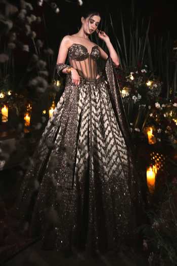 Amaltas Couture Grey Silk, Tissue Sweetheart Neck Embellished Corset Lehenga Set Online at Aza Fashions Amaltas Couture_Grey Silk, Tissue Sweetheart Neck Embellished Corset Lehenga Set _Online_at_Aza_Fashions