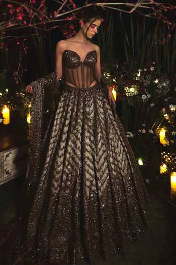 Buy Amaltas Couture Grey Silk, Tissue Sweetheart Neck Embellished Corset Lehenga Set Online at Aza Fashions Buy_Amaltas Couture_Grey Silk, Tissue Sweetheart Neck Embellished Corset Lehenga Set _Online_at_Aza_Fashions