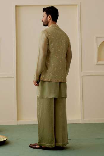 Gopi Vaid Veer Embroidered Bundi & Kurta Set