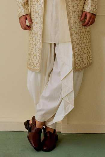 Gopi Vaid Ivory Chanderi, Tussar Yash Embroidered Sherwani And Kurta Set Online at Aza Fashions Gopi Vaid_Ivory Chanderi, Tussar Yash Embroidered Sherwani And Kurta Set _Online_at_Aza_Fashions