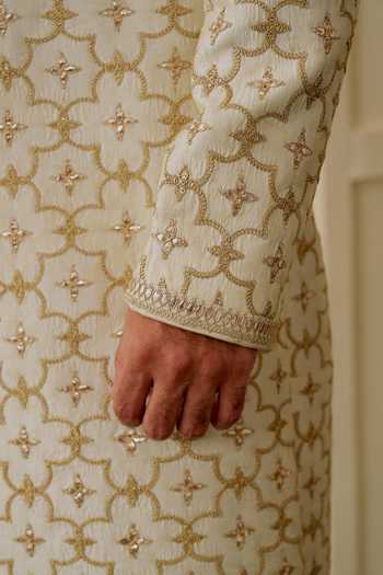 Gopi Vaid Ivory Chanderi, Tussar Yash Embroidered Sherwani And Kurta Set at Aza Fashions Gopi Vaid_Ivory Chanderi, Tussar Yash Embroidered Sherwani And Kurta Set _at_Aza_Fashions