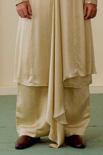 Gopi Vaid Ivory Satin, Linen, Tussar Varun Embroidered Jacket And Kurta Set Online at Aza Fashions Gopi Vaid_Ivory Satin, Linen, Tussar Varun Embroidered Jacket And Kurta Set _Online_at_Aza_Fashions