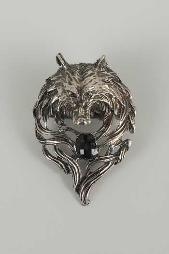 Salil Bhatia Wolf Crest Embellished Brooch 
