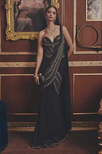 Shop Roqa Black Georgette, Net Sequins, Zari Sweetheart Temperance Saree And Blouse Set Shop_Roqa_Black Georgette, Net Sequins, Zari Sweetheart Temperance Saree And Blouse Set