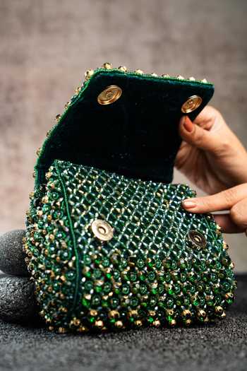 Buy Nayaab By Sonia Emerald Green Crystals, Beads Aurora And Embellished Bag Online at Aza Fashions Buy_Nayaab By Sonia_Emerald Green Crystals, Beads Aurora And Embellished Bag _Online_at_Aza_Fashions