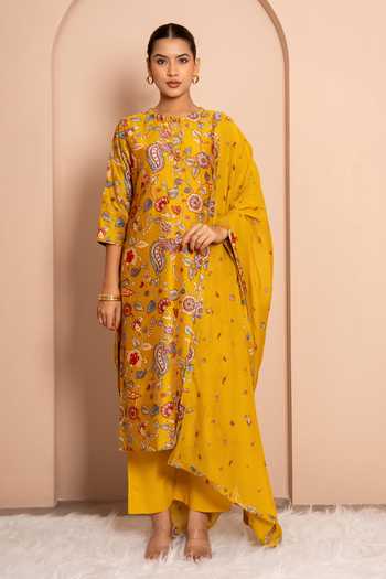 Shop Kameez Yellow Chanderi, Cotton Round Neck Rustic Marigold Digital Print Kurta Set Online at Aza Fashions Shop_Kameez_Yellow Chanderi, Cotton Round Neck Rustic Marigold Digital Print Kurta Set _Online_at_Aza_Fashions