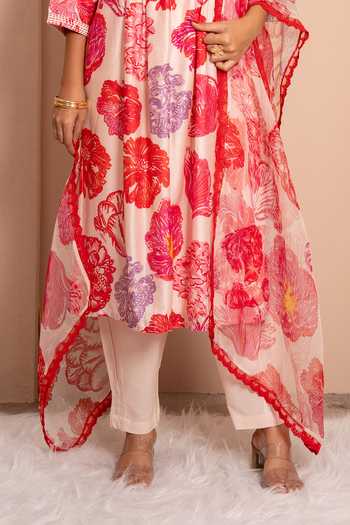 Buy Kameez Ivory Chanderi, Cotton, Organza V-neck Digital Print Kurta Set Buy_Kameez_Ivory Chanderi, Cotton, Organza V-neck Digital Print Kurta Set