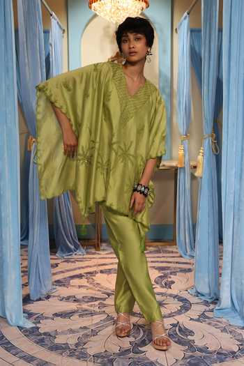 Midushi Bajoria Hand Work Kaftan & Pant Set 