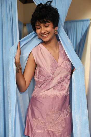 Buy_Midushi Bajoria_Purple Silk, Chanderi V-neck, Yes Kurta And Pant Set 