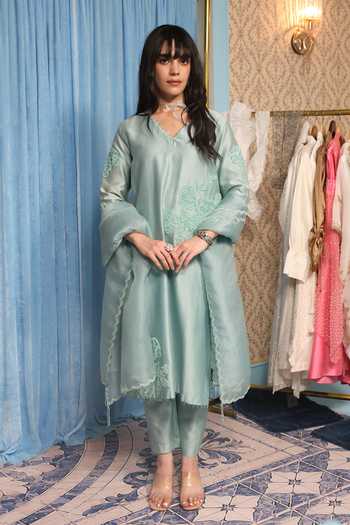Midushi Bajoria Placement Embroidered Kurta Set 