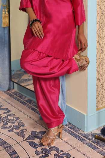 Midushi Bajoria Pink Silk, Cotton, Chanderi V-neck Hand Work Kurta And Salwar Set Online at Aza Fashions Midushi Bajoria_Pink Silk, Cotton, Chanderi V-neck Hand Work Kurta And Salwar Set _Online_at_Aza_Fashions