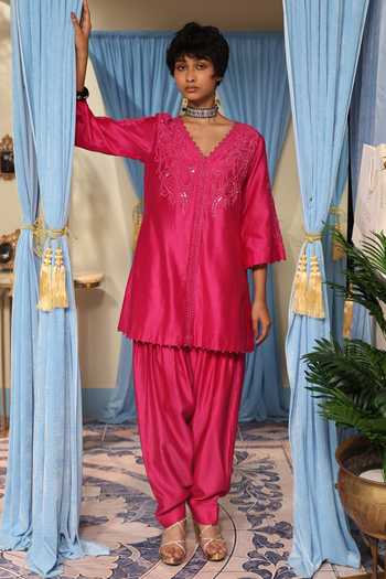 Shop_Midushi Bajoria_Pink Silk, Cotton, Chanderi V-neck Hand Work Kurta And Salwar Set _Online_at_Aza_Fashions