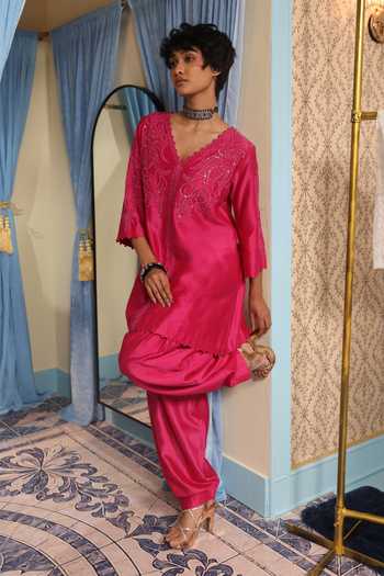 Midushi Bajoria_Pink Silk, Cotton, Chanderi V-neck Hand Work Kurta And Salwar Set _at_Aza_Fashions