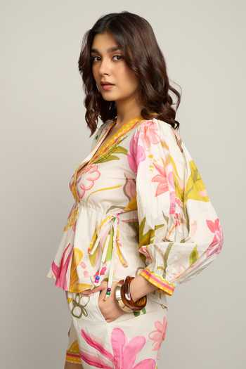Poppi Multi Color Cotton V-neck Floral Print Peplum Top And Shorts Set Online at Aza Fashions Poppi_Multi Color Cotton V-neck Floral Print Peplum Top And Shorts Set _Online_at_Aza_Fashions
