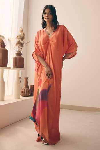 Meher By Islie Peach Crepe V-neck Abstract Print Kaftan at Aza Fashions Meher By Islie_Peach Crepe V-neck Abstract Print Kaftan _at_Aza_Fashions