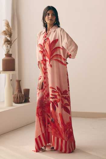 Buy_Meher By Islie_Red Crepe Collared Neck Tropical Palm Print Kaftan _Online_at_Aza_Fashions