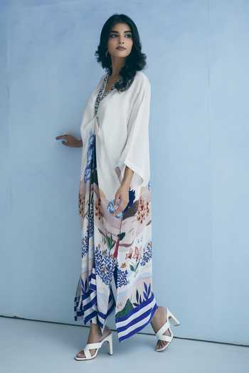 Buy_Meher By Islie_Ivory Crepe V-neck Neckline Embellished Kaftan And Pant Set 