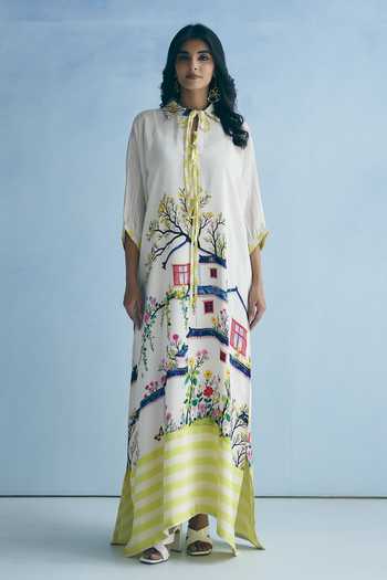 Shop Meher By Islie Ivory Crepe Collared Neck Stripe Print Kaftan Online at Aza Fashions Shop_Meher By Islie_Ivory Crepe Collared Neck Stripe Print Kaftan _Online_at_Aza_Fashions