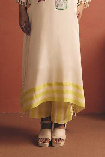 Meher By Islie_Ivory Crepe Round Neck, Yes Pearl Embellished Kurta And Pant Set _Online_at_Aza_Fashions