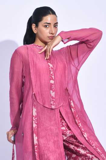 JAYATI GOENKA Pink Silk, Silk, V-neck, Yes Sangria Mori Yoke Tunic Set at Aza Fashions JAYATI GOENKA_Pink Silk, Silk, V-neck, Yes Sangria Mori Yoke Tunic Set _at_Aza_Fashions