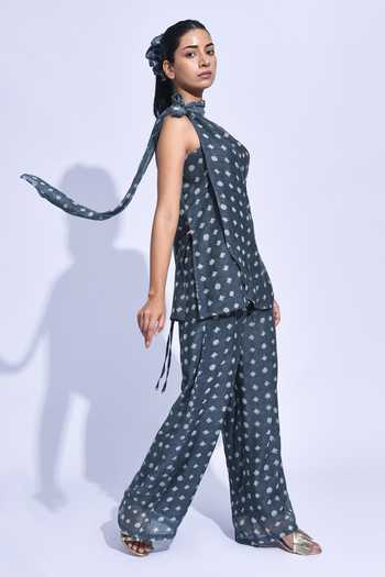 JAYATI GOENKA Black Chanderi Silk One Shoulder Kala Tama Top Set Online at Aza Fashions JAYATI GOENKA_Black Chanderi Silk One Shoulder Kala Tama Top Set _Online_at_Aza_Fashions