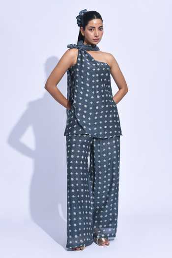 Shop JAYATI GOENKA Black Chanderi Silk One Shoulder Kala Tama Top Set Online at Aza Fashions Shop_JAYATI GOENKA_Black Chanderi Silk One Shoulder Kala Tama Top Set _Online_at_Aza_Fashions