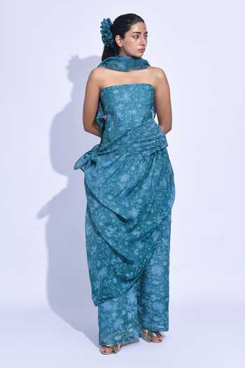 JAYATI GOENKA Blue Chanderi Silk Zari Bandeau Neck Dissected Printed Corset Trouser Set Online at Aza Fashions JAYATI GOENKA_Blue Chanderi Silk Zari Bandeau Neck Dissected Printed Corset Trouser Set _Online_at_Aza_Fashions