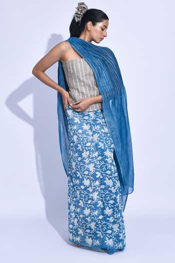 Shop JAYATI GOENKA Blue Chanderi Silk Nami Sari Indigo Mori Saree Online at Aza Fashions Shop_JAYATI GOENKA_Blue Chanderi Silk Nami Sari Indigo Mori Saree _Online_at_Aza_Fashions