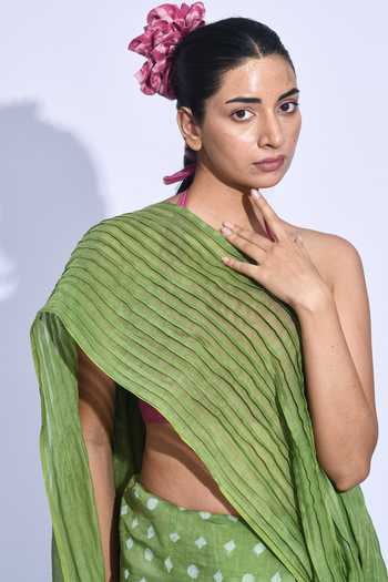 Buy JAYATI GOENKA Green Chanderi Silk Nami Heena Tama Saree Online at Aza Fashions Buy_JAYATI GOENKA_Green Chanderi Silk Nami Heena Tama Saree _Online_at_Aza_Fashions