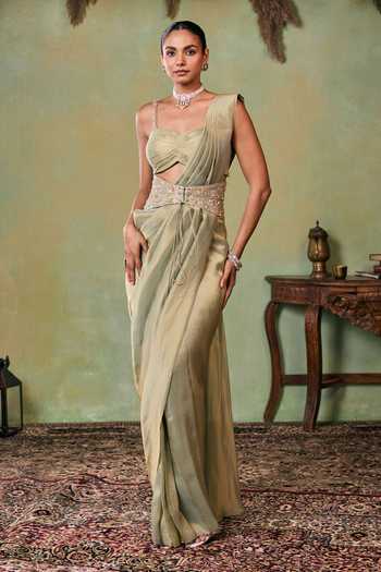 Buy Seema Thukral Green Satin, Tissue Sweetheart Neck Morley Pre-draped Saree And Choli Set Buy_Seema Thukral_Green Satin, Tissue Sweetheart Neck Morley Pre-draped Saree And Choli Set