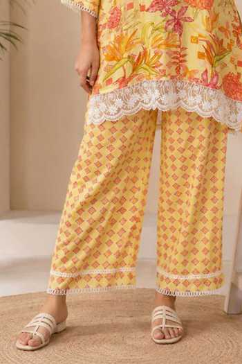 Buy_Surabhi Arya_Yellow Muslin Split V-neck Floral And Geometric Print Kurta Set _Online_at_Aza_Fashions