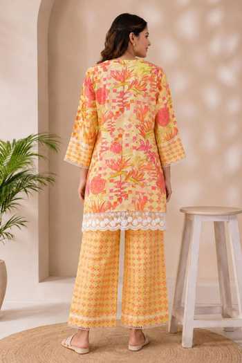 Surabhi Arya Floral & Geometric Print Kurta Set 