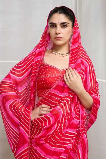 Naina Jain_Pink Silk, Chiffon Round Neck Tarang Hand Dyed Saree With Blouse _at_Aza_Fashions