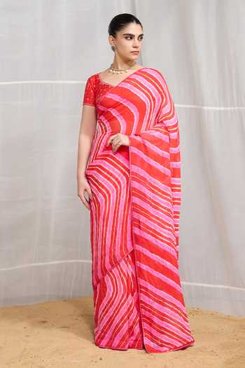 Naina Jain Tarang Stripe Pattern Saree With Blouse 