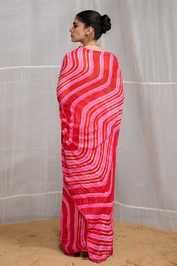 Naina Jain Tarang Stripe Pattern Saree With Blouse 