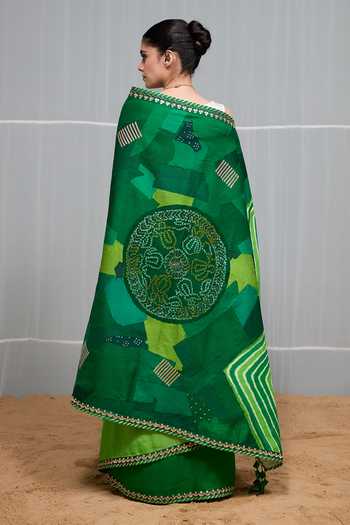 Naina Jain Boond Patchwork Saree With Unstitched Blouse Piece 