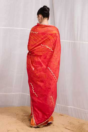 Naina Jain Dor Hand Embroidered Saree With Unstitched Blouse Piece 