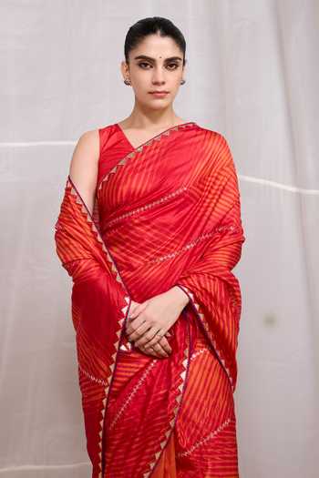 Naina Jain Red Silk Dori Embroidered Saree With Unstitched Blouse Piece Online at Aza Fashions Naina Jain_Red Silk Dori Embroidered Saree With Unstitched Blouse Piece _Online_at_Aza_Fashions