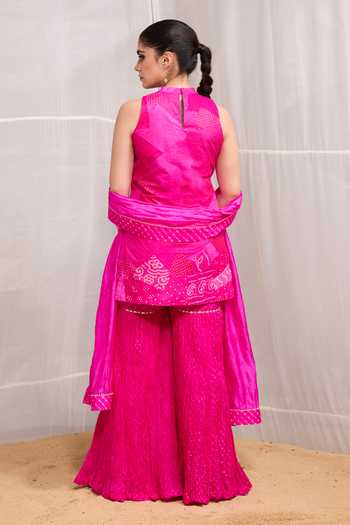 Naina Jain Dhora Embroidered Short Kurta Gharara Set 