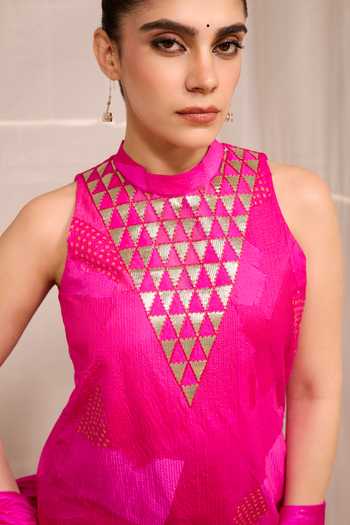 Naina Jain Pink Silk High Neck Dhora Embroidered Short Kurta Gharara Set at Aza Fashions Naina Jain_Pink Silk High Neck Dhora Embroidered Short Kurta Gharara Set _at_Aza_Fashions