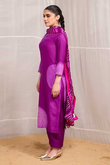 Buy Naina Jain Purple Silk, Chiffon Split V-neck Saanjh Shibori Motif Kurta Set Online at Aza Fashions Buy_Naina Jain_Purple Silk, Chiffon Split V-neck Saanjh Shibori Motif Kurta Set _Online_at_Aza_Fashions