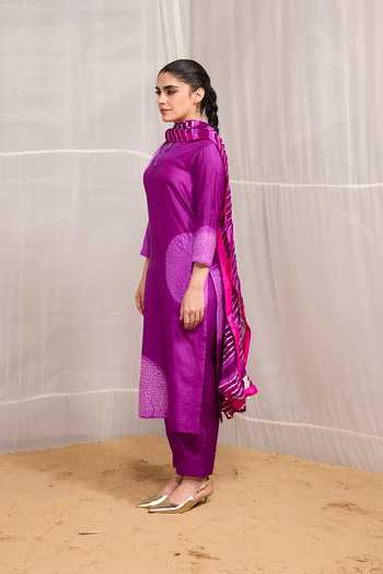 Naina Jain Purple Silk, Chiffon Split V-neck Saanjh Shibori Motif Kurta Set at Aza Fashions Naina Jain_Purple Silk, Chiffon Split V-neck Saanjh Shibori Motif Kurta Set _at_Aza_Fashions