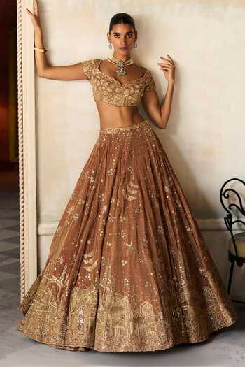 Buy MATSYA Brown Silk, Tissue Sweetheart Neck Tuscan Pardise Old World Bridal Lehenga Online at Aza Fashions Buy_MATSYA_Brown Silk, Tissue Sweetheart Neck Tuscan Pardise Old World Bridal Lehenga _Online_at_Aza_Fashions