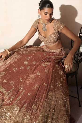 Shop MATSYA Brown Silk, Tissue Sweetheart Neck Tuscan Pardise Old World Bridal Lehenga Online at Aza Fashions Shop_MATSYA_Brown Silk, Tissue Sweetheart Neck Tuscan Pardise Old World Bridal Lehenga _Online_at_Aza_Fashions