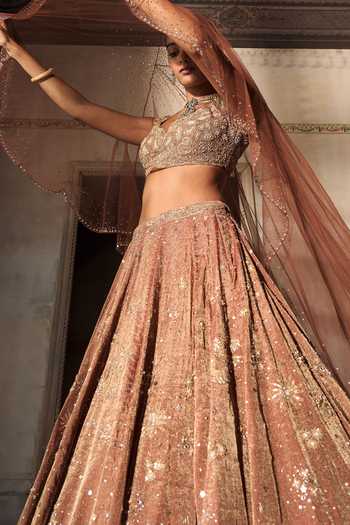 MATSYA Brown Silk, Tissue Sweetheart Neck Tuscan Pardise Old World Bridal Lehenga at Aza Fashions MATSYA_Brown Silk, Tissue Sweetheart Neck Tuscan Pardise Old World Bridal Lehenga _at_Aza_Fashions
