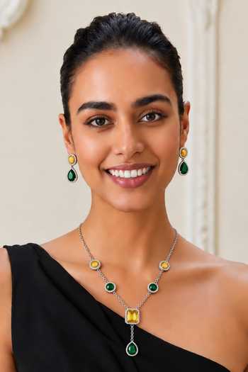 Tad Accessories Stone Studded Pendant Necklace Set 