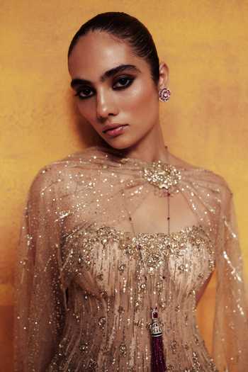 Dolly J Gold Tulle Sequins Sweetheart Neck Molten Dusk Embroidered Corset Skirt Set Online at Aza Fashions Dolly J_Gold Tulle Sequins Sweetheart Neck Molten Dusk Embroidered Corset Skirt Set _Online_at_Aza_Fashions