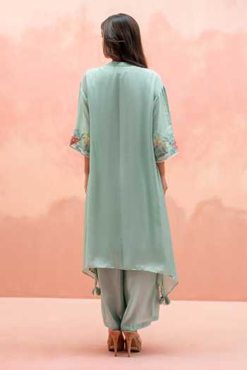 AM by Anita Mittal Firefly Embroidered Kurta & Pant Co-ord Set 