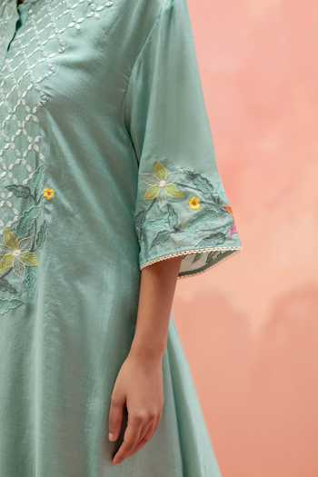 Buy_AM by Anita Mittal_Blue Muslin Round Neck, Yes Firefly Embroidered Kurta And Pant Co-ord Set 